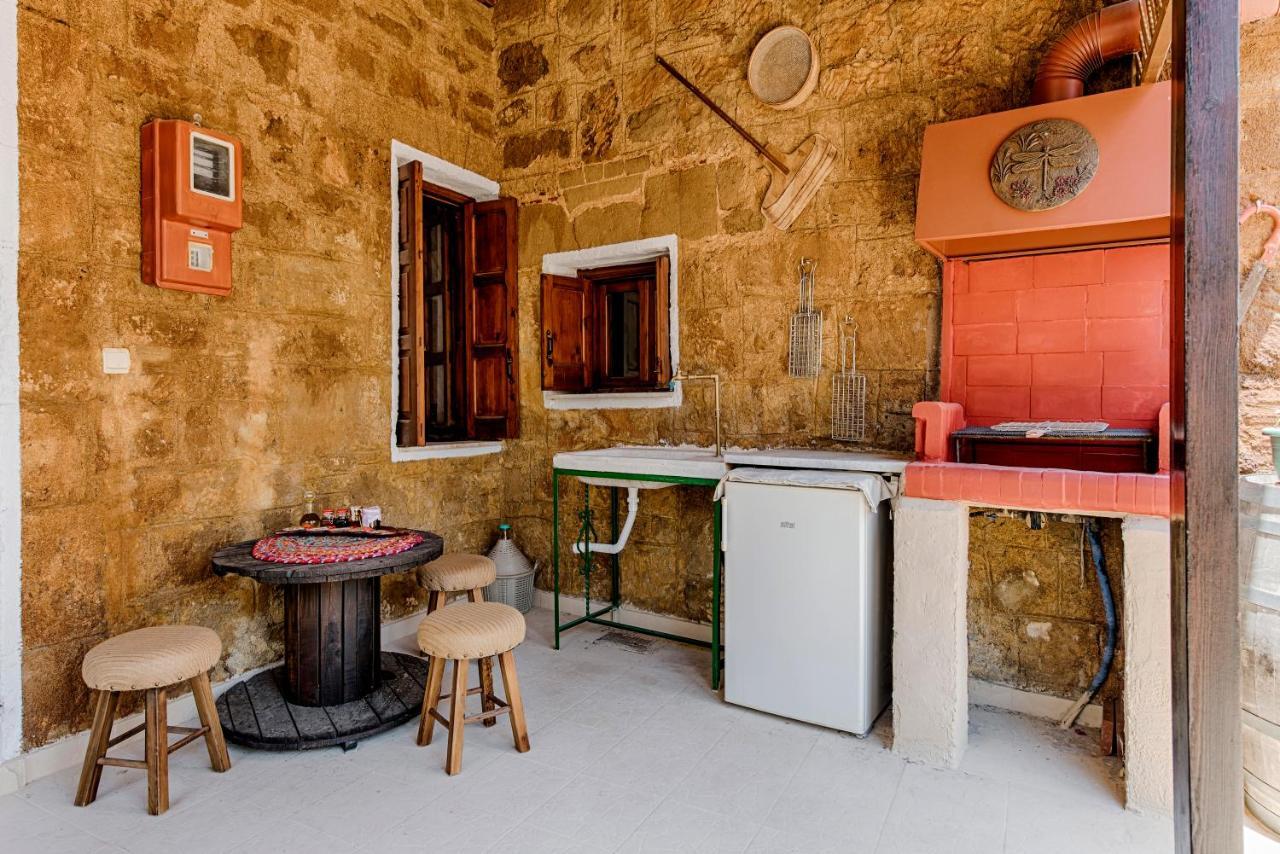 Hara'S Traditional Detached House In Malona Malona Village Dış mekan fotoğraf